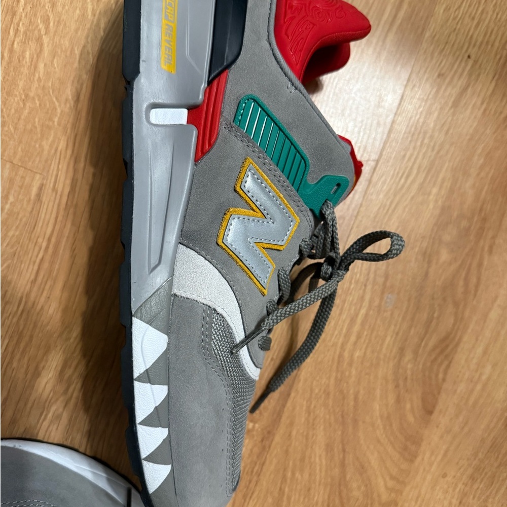 New Balance Gray Sneakers with Red, Green, and Yellow Accents - Picture 4 of 5